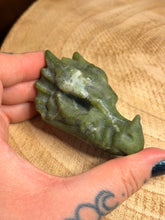 Load image into Gallery viewer, Green jade dragon skull
