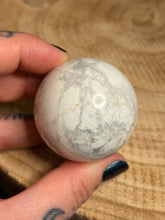 Load image into Gallery viewer, White howlite sphere