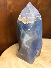 Load image into Gallery viewer, Large Amethyst agate druzy flame