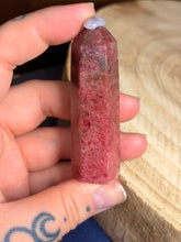 Load image into Gallery viewer, Thulite towers