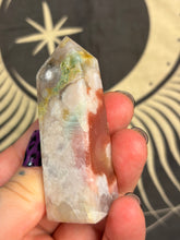 Load image into Gallery viewer, Cherry Flower Agate Tower