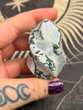 Load image into Gallery viewer, Tree Agate Flame