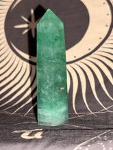 Load image into Gallery viewer, Green Aventurine Tower