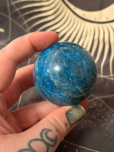 Load image into Gallery viewer, Blue Apatite Sphere