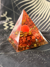 Load image into Gallery viewer, Jasper pyramid