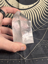 Load image into Gallery viewer, Rare phantom clear quartz natural point