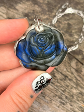 Load image into Gallery viewer, Labradorite rose pendant with stainless steel paperclip style chain