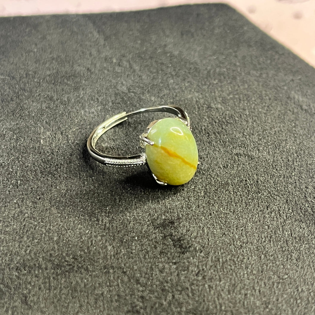 Green aventurine oval ring