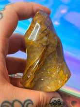 Load image into Gallery viewer, Golden healer flame
