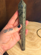 Load image into Gallery viewer, Pyrite wand wind display stand
