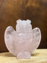 Load image into Gallery viewer, Rose quartz owl
