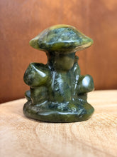 Load image into Gallery viewer, Green jade snail with mushrooms
