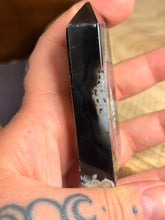 Load image into Gallery viewer, Black agate with flower agate druzy tower
