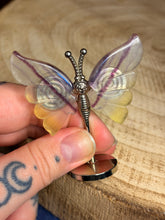 Load image into Gallery viewer, Small Fluorite butterfly on stand
