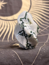 Load image into Gallery viewer, Tree Agate Flame
