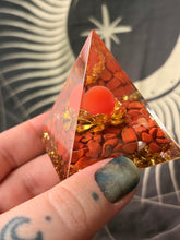 Load image into Gallery viewer, Jasper pyramid
