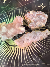 Load image into Gallery viewer, Pink amethyst Flower agate crystal slices
