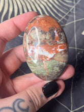 Load image into Gallery viewer, High quality money agate palmstone carving
