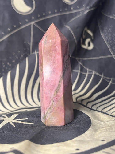 Rhodonite crystal tower