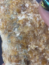 Load and play video in Gallery viewer, Large raw sunstone cut base flashy crystal specimen
